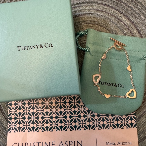 Tiffany & Co. RETIRED Elsa Peretti Open Heart toggle bracelet - Picture 3 of 4